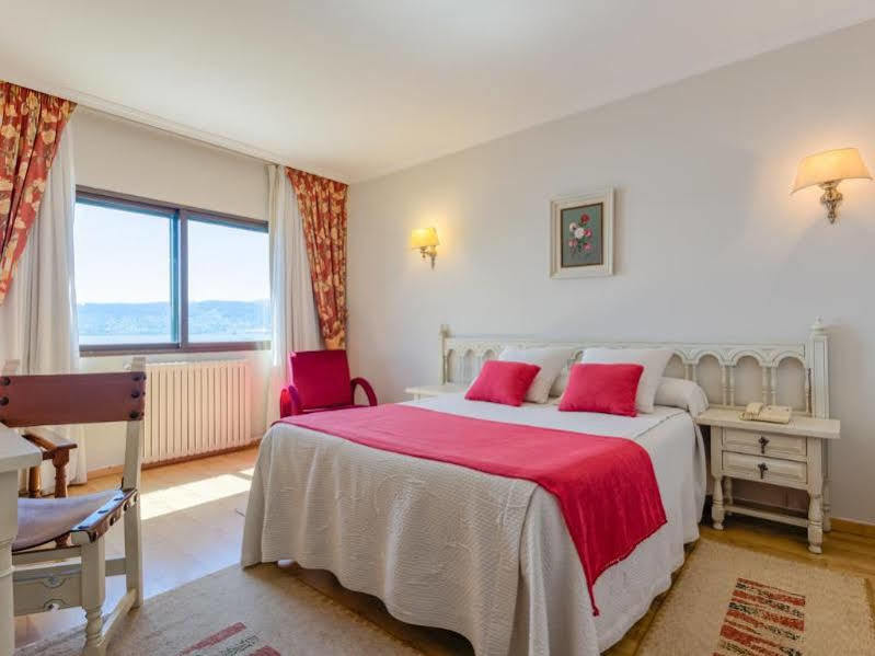 Hotel Stellamaris Комбарро Экстерьер фото